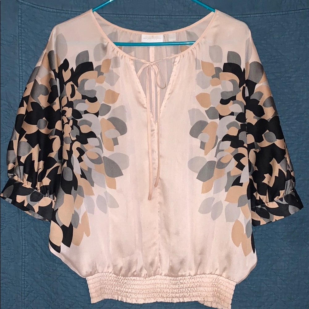 NY&Co blouse with tie top